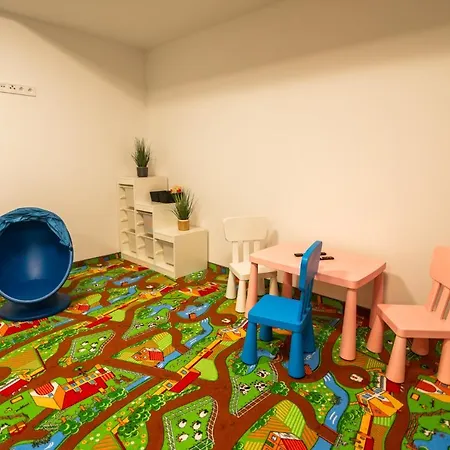 Invest Centrum Park 16